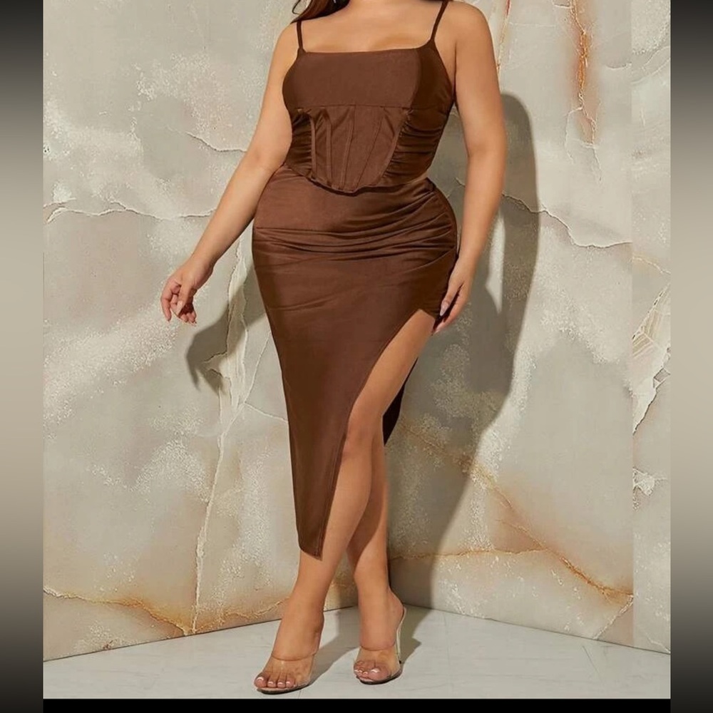 SOLD - 2 piece top and skirt